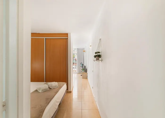 Apartamento Playa Del Ingles דירה *